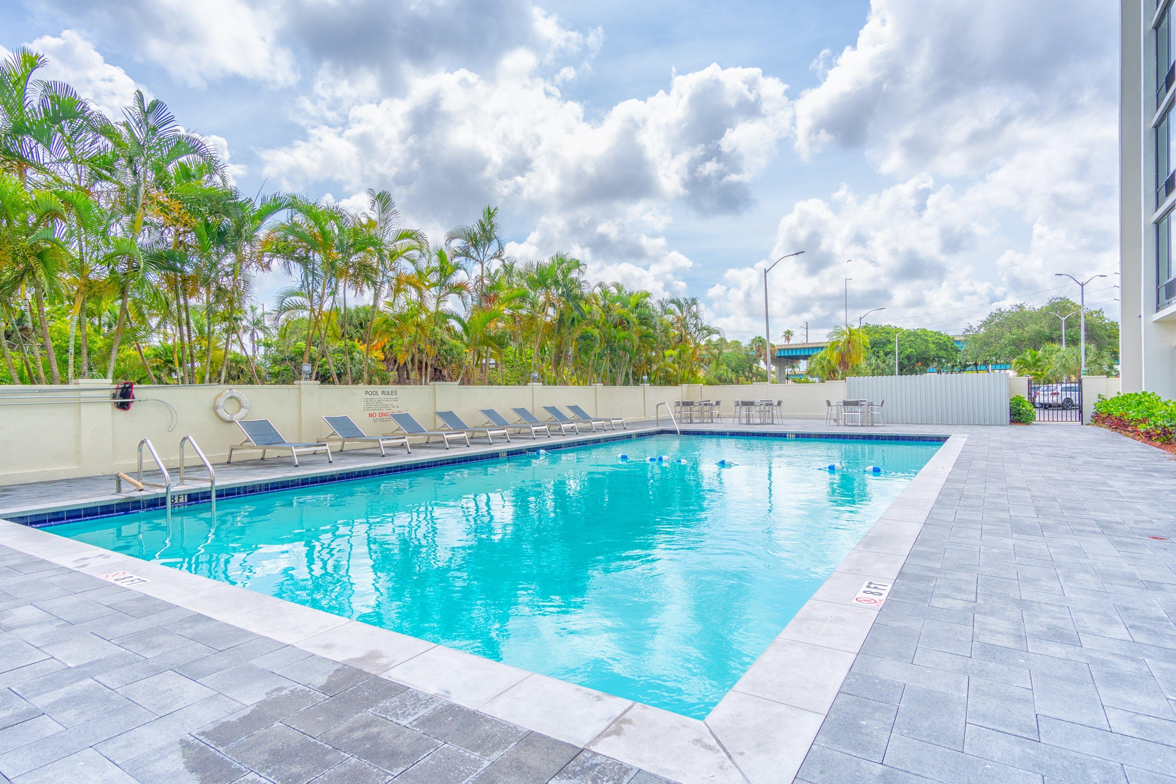 Holiday Inn Miami International Airport, An Ihg Hotel Exterior photo