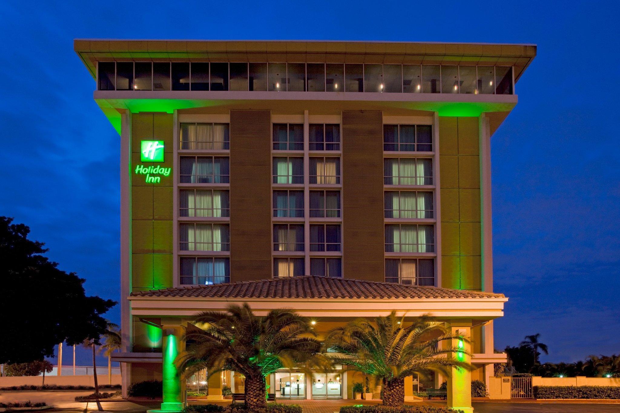 Holiday Inn Miami International Airport By Ihg Miami Springs Exterior photo